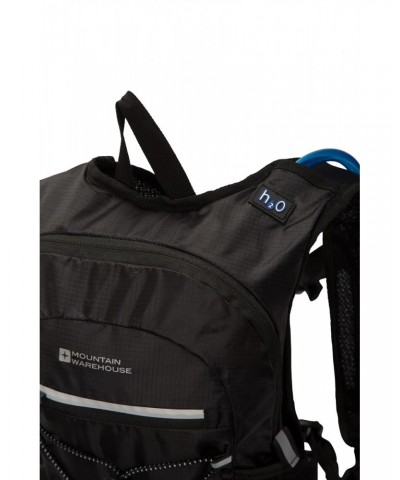 Track Hydro Bag - 6L Black $20.64 Backpacks